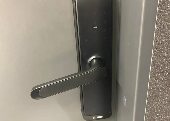 Aks 8B Akademicka Przy Onkologii 公寓 比得哥什